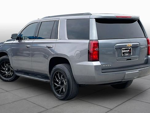 Used 2020 Chevrolet Tahoe LT w/ Luxury Package RWD image 12