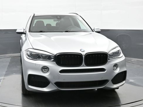 Used 2017 BMW X5 xDrive50i image 3