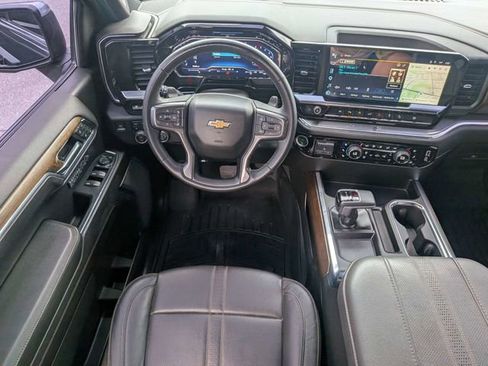 Used 2024 Chevrolet Silverado 1500 High Country w/ Technology Package AWD/4WD image 20
