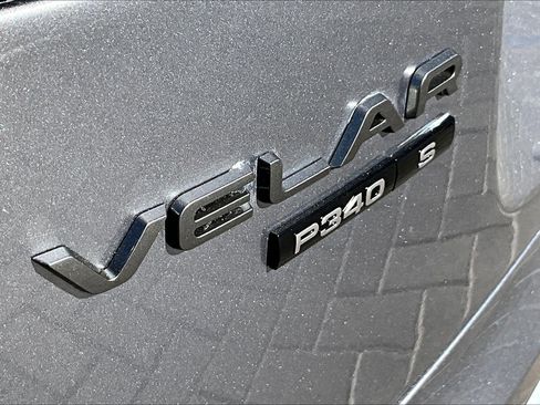 Used 2020 Land Rover Range Rover Velar R-Dynamic S image 8
