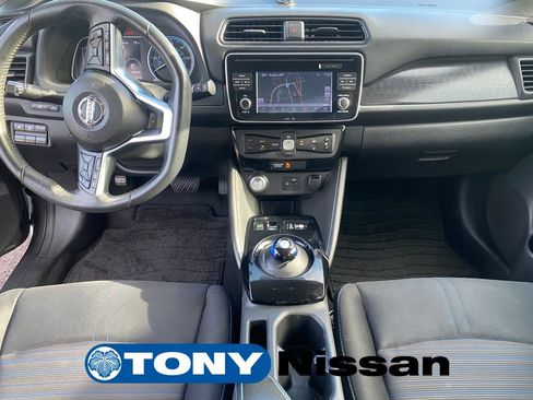 Used 2018 Nissan Leaf SV FWD image 30