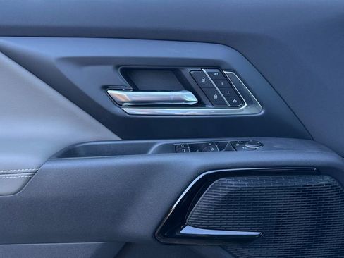 New 2026 Chevrolet Silverado EV Trail Boss image 11