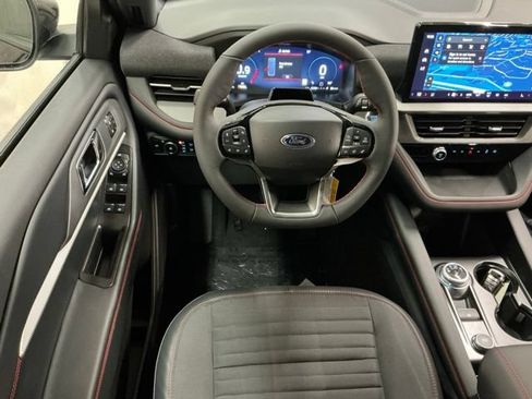 New 2026 Ford Explorer ST-Line w/ ST-Line Street Pack AWD/4WD image 12