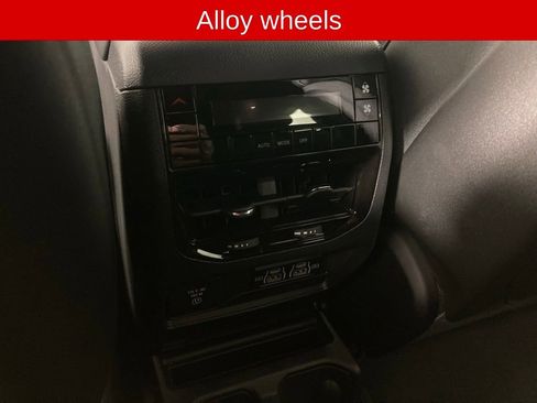 New 2025 Jeep Grand Cherokee L Laredo w/ Trailer Tow Package image 15