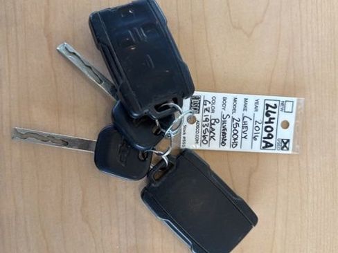 Used 2016 Chevrolet Silverado 2500 LT w/ LT Convenience Package image 33