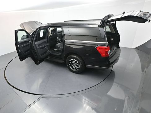 Used 2024 Ford Expedition Max XLT AWD/4WD image 36