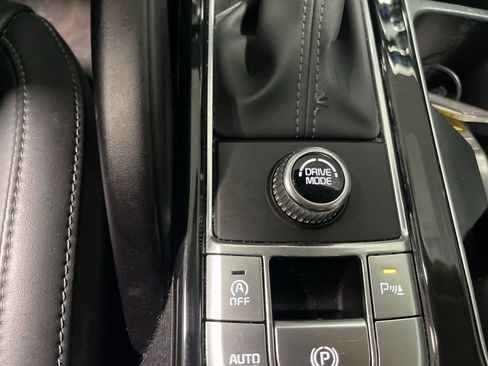 Used 2025 Kia Telluride S image 30