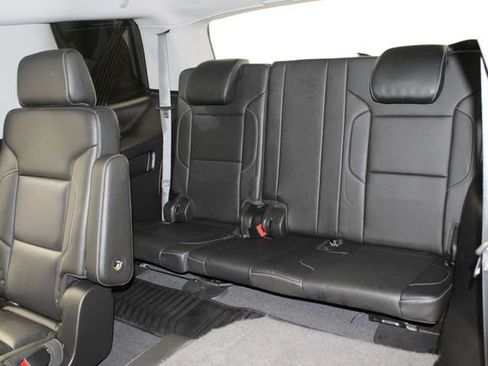 Used 2019 Chevrolet Tahoe Premier AWD/4WD image 28