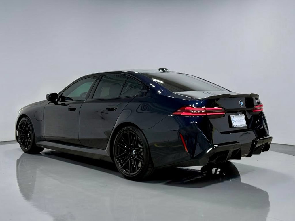 Used 2026 BMW M5 w/ Executive Package AWD/4WD image 23