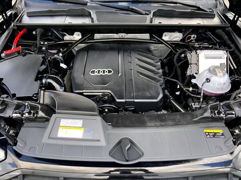 Used 2025 Audi Q5 2.0T Premium AWD/4WD image 31