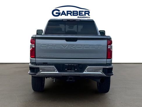 Used 2024 Chevrolet Silverado 2500 LTZ w/ LTZ Convenience Package AWD/4WD image 4