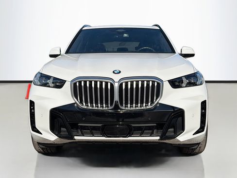 Used 2024 BMW X5 sDrive40i w/ M Sport Package image 8