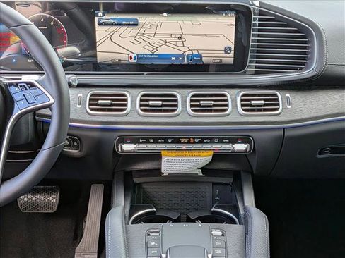 New 2026 Mercedes-Benz GLE 450 4MATIC Coupe image 11