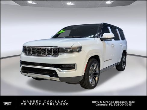 Used 2022 Jeep Grand Wagoneer Series III w/ Rear Seat Video Group 1 image 1