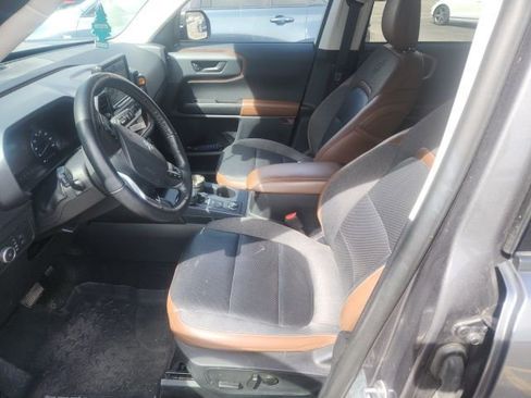 Used 2022 Ford Bronco Sport Outer Banks w/ Tech Package image 7