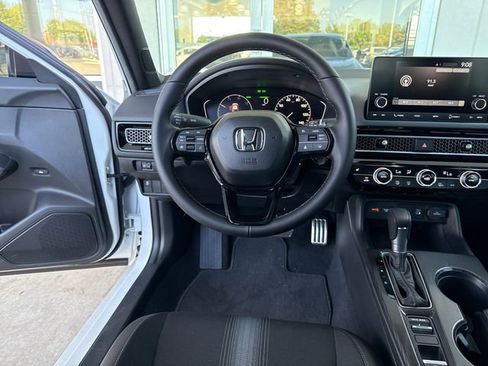 New 2025 Honda Civic Sport image 13