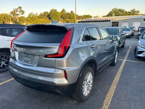 Used 2024 Cadillac XT4 Luxury AWD/4WD image 5