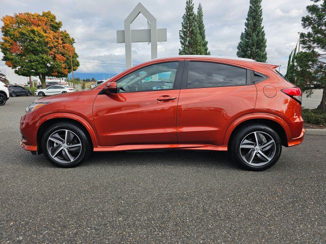 Used 2020 Honda HR-V Touring image 6