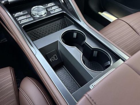 New 2026 Lincoln Nautilus Reserve AWD/4WD image 32