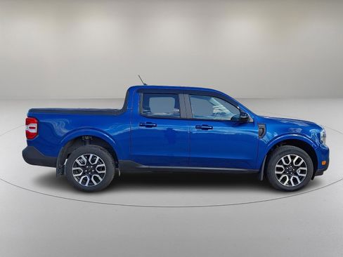 Used 2024 Ford Maverick Lariat image 12