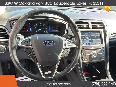 Used 2017 Ford Fusion Titanium image 41