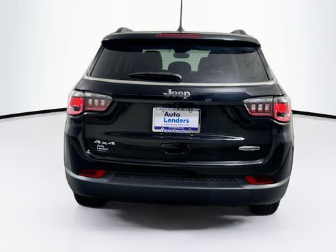 Used 2022 Jeep Compass Latitude AWD/4WD image 6