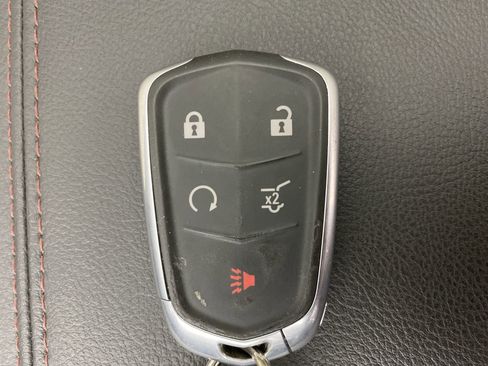 Used 2021 Cadillac XT4 Sport AWD/4WD image 25