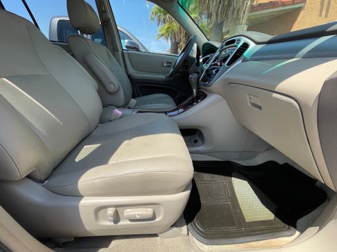 Used 2007 Toyota Highlander Limited image 31