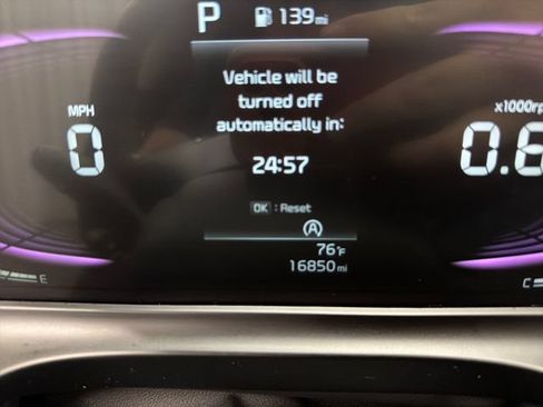 Certified 2025 Kia Seltos S AWD/4WD image 19