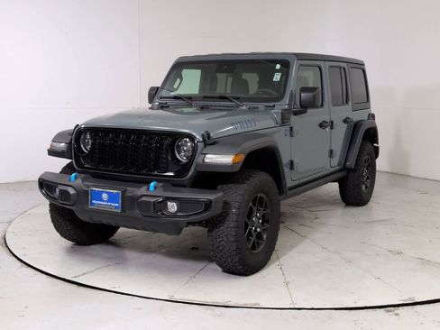 Used 2024 Jeep Wrangler Willys image 1
