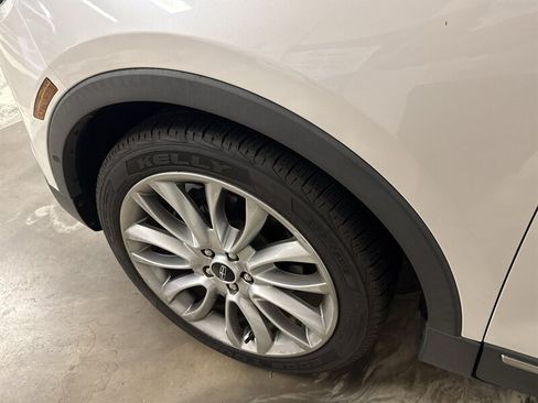 Used 2018 Lincoln MKC Reserve FWD image 10