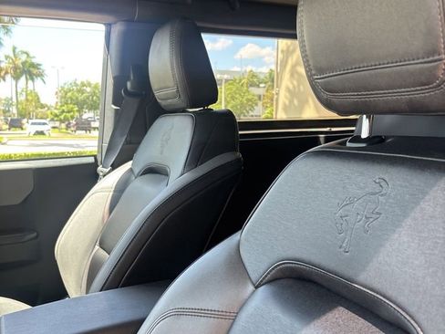 Used 2024 Ford Bronco Big Bend image 6