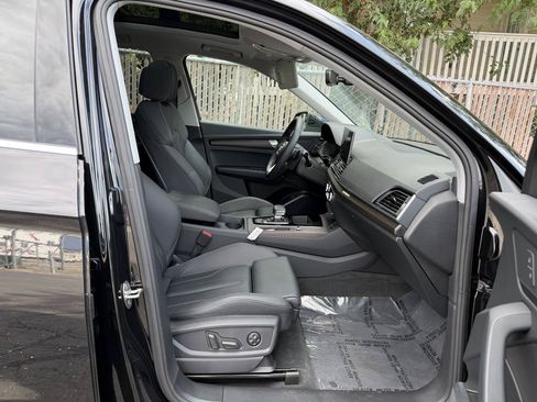 Used 2025 Audi Q5 e Premium AWD/4WD image 20