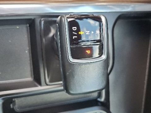 Used 2023 Chevrolet Silverado 1500 High Country w/ High Country Premium Package AWD/4WD image 47