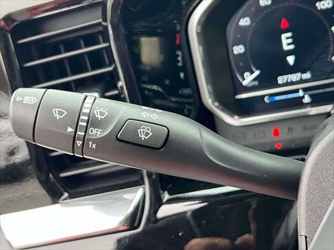 Used 2022 GMC Sierra 1500 Elevation image 21