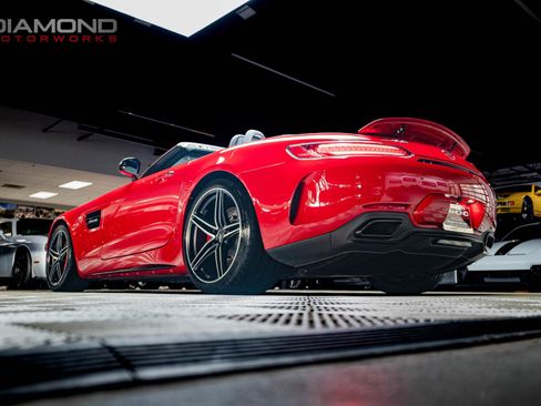 Used 2018 Mercedes-Benz AMG GT C image 90