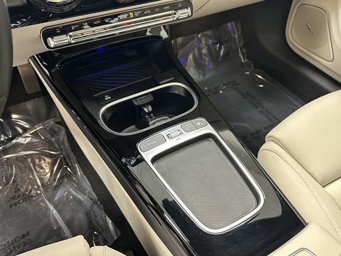 Certified 2025 Mercedes-Benz CLA 250 image 31