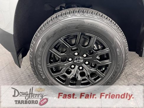 New 2026 Chevrolet Colorado W/T w/ WT Custom Package image 22