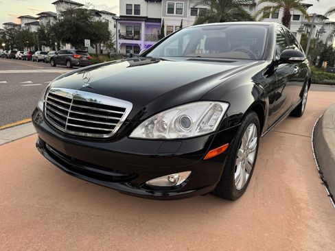 Used 2009 Mercedes-Benz S 550 image 3