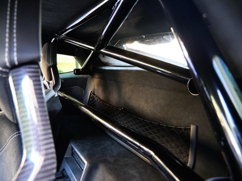 Used 2018 Lamborghini Huracan Performante image 26