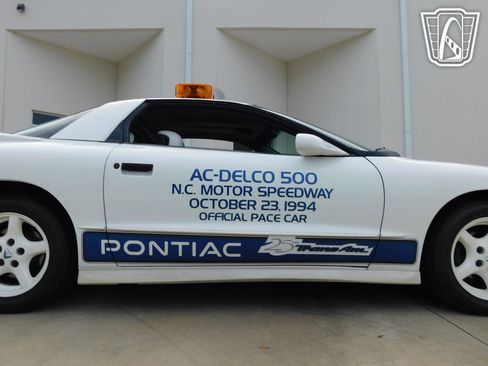 Used 1994 Pontiac Firebird Coupe RWD image 30