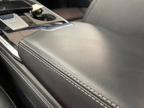 Used 2021 Audi S6 Premium Plus w/ S Sport Package image 44