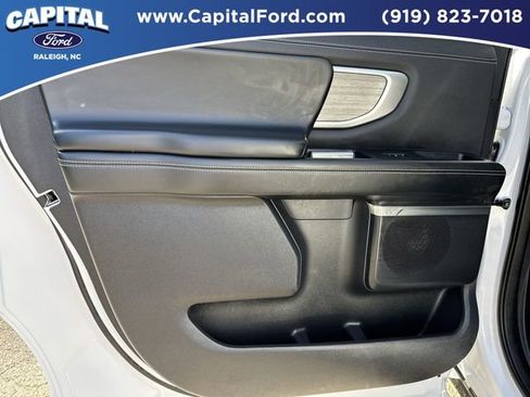 Certified 2025 Ford Expedition Max Platinum AWD/4WD image 17