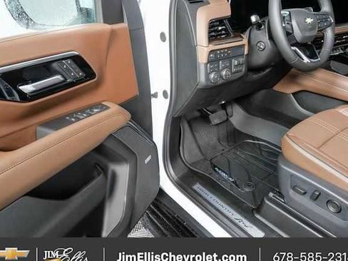 New 2026 Chevrolet Tahoe High Country w/ Sun And Tow Package AWD/4WD image 8