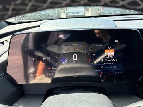 New 2026 Chevrolet Traverse LT w/ Sun and Wheel Package AWD/4WD image 18
