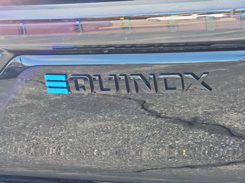 New 2026 Chevrolet Equinox EV RS image 17