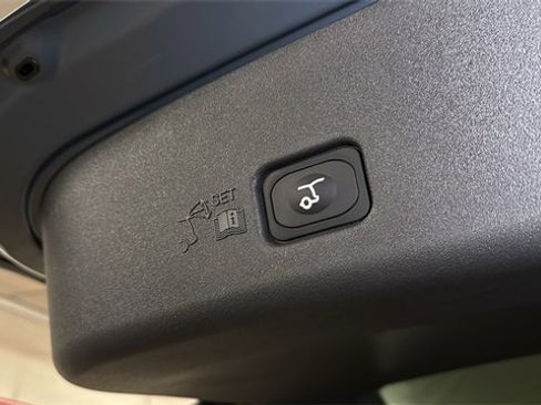 New 2026 Lincoln Nautilus Premier w/ Equipment Group 102A image 14