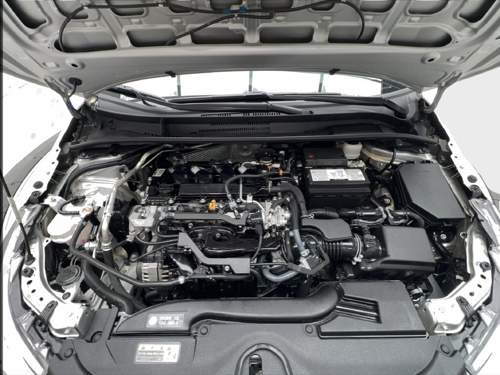 Used 2025 Toyota Corolla LE FWD image 14