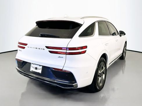 Certified 2026 Genesis GV70 2.5T Advanced image 5