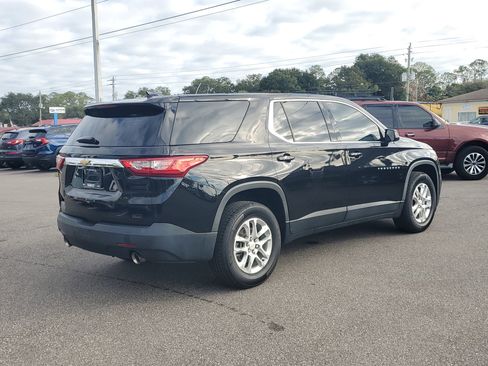 Used 2020 Chevrolet Traverse LS image 5